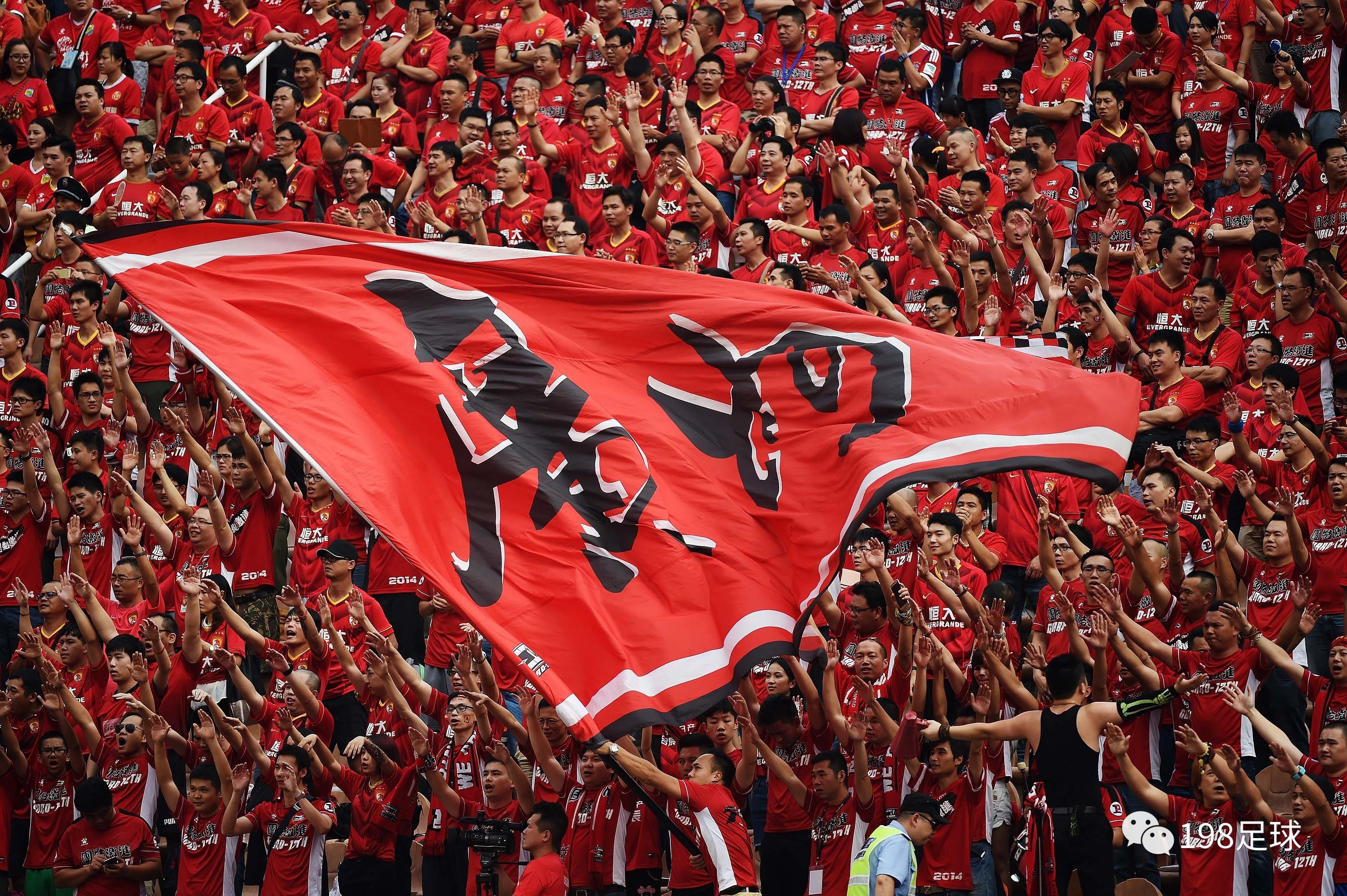 九游官网入口地址-德卢斯披露内部人交易情况