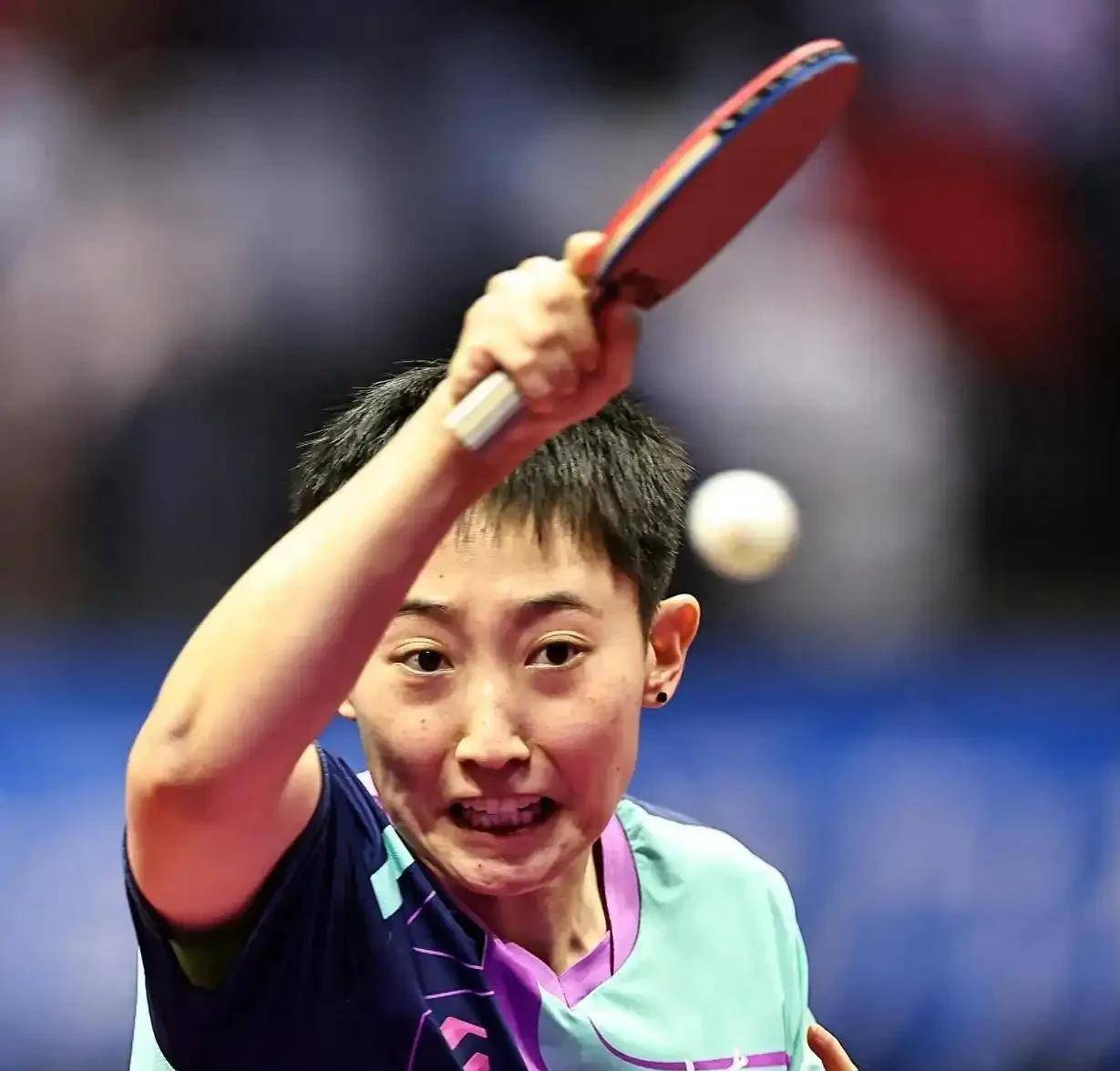 九游官网入口地址-郑钦文公马公开赛战胜萨巴仑卡