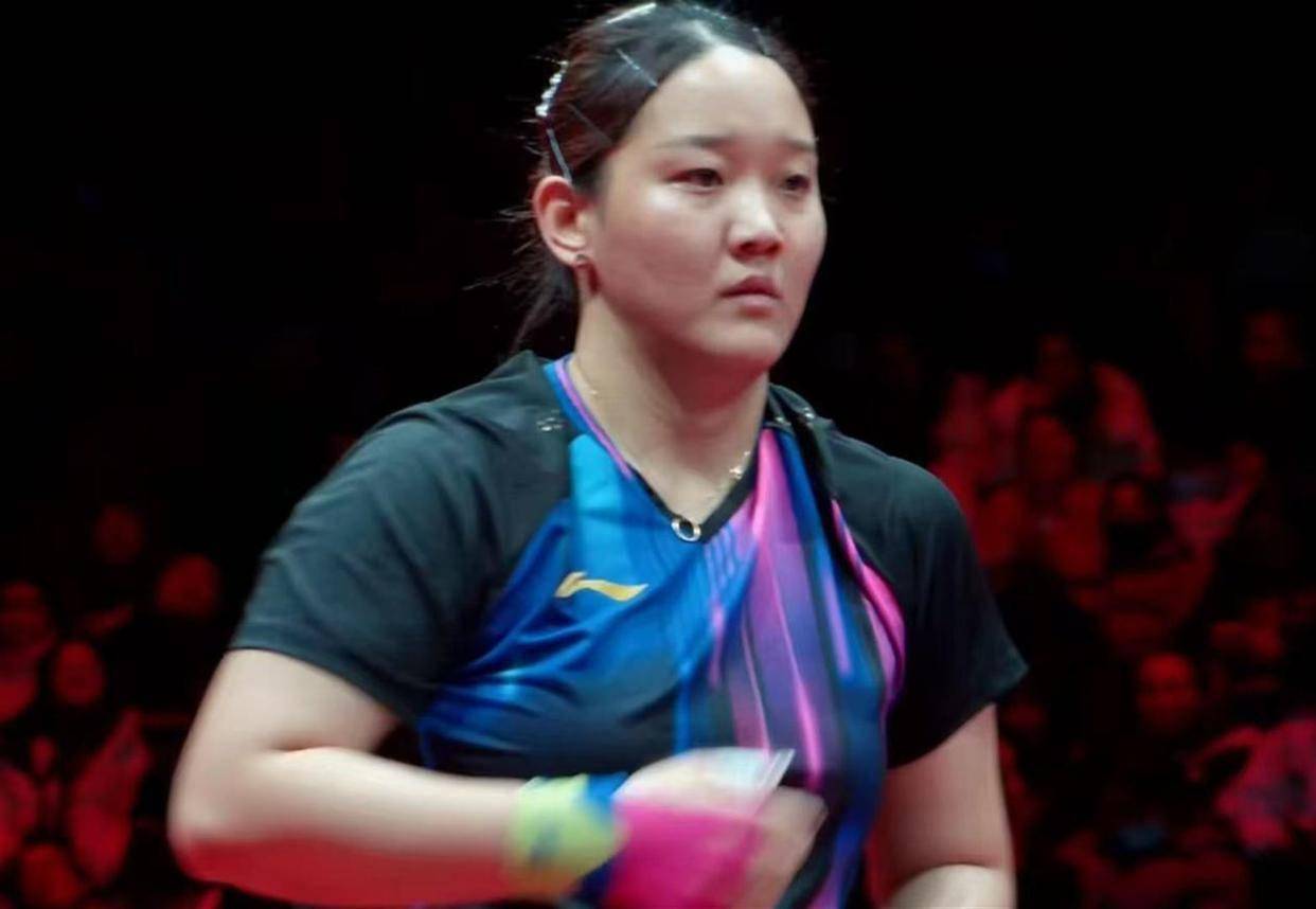 郑钦文公马公开赛战胜萨巴仑卡