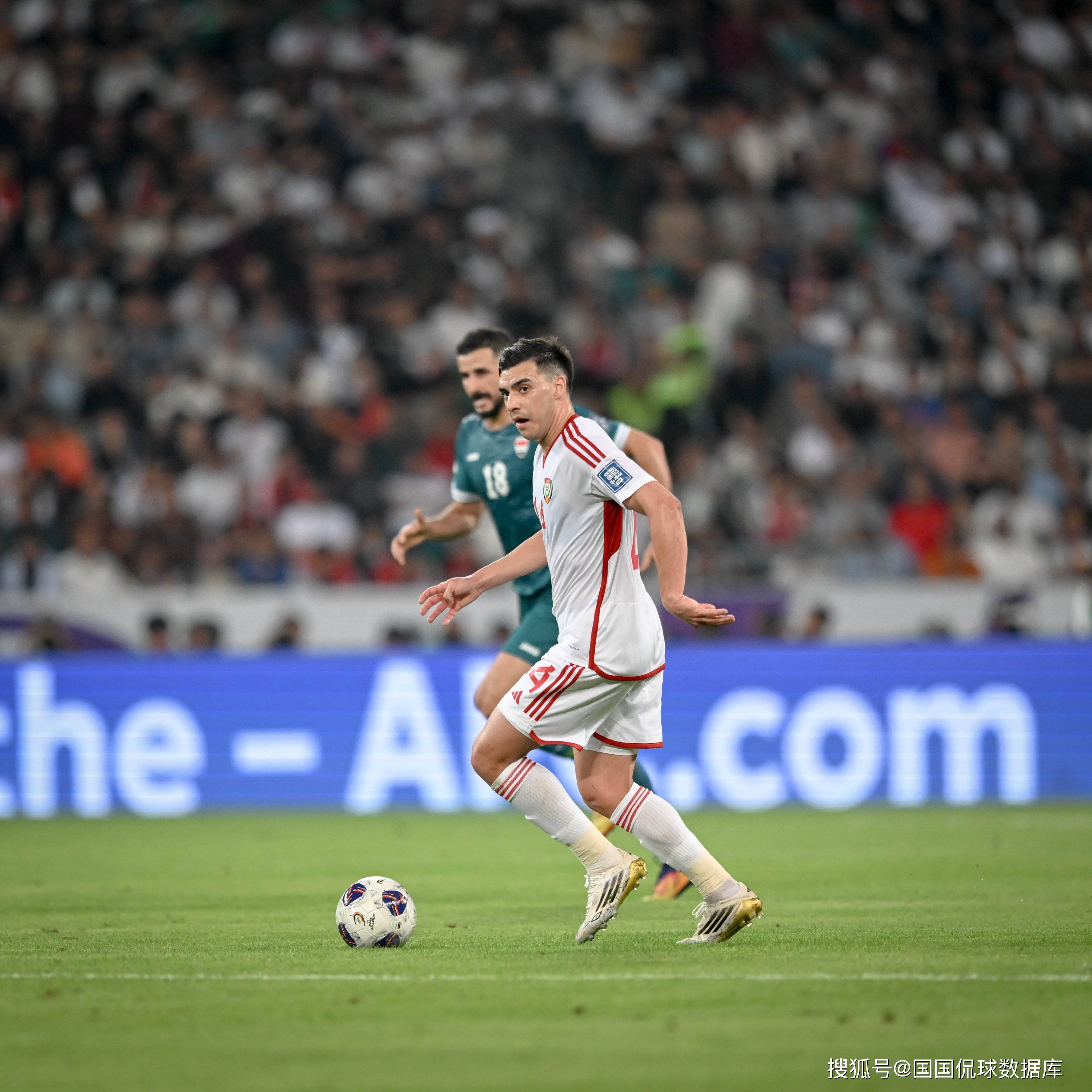 九游官网-包含重磅！赛地聚焦——法国杯今夜热度飙升丹佛掘金围绕德甲绝杀压哨，集结日比利亚雷亚尔备战欧联的词条