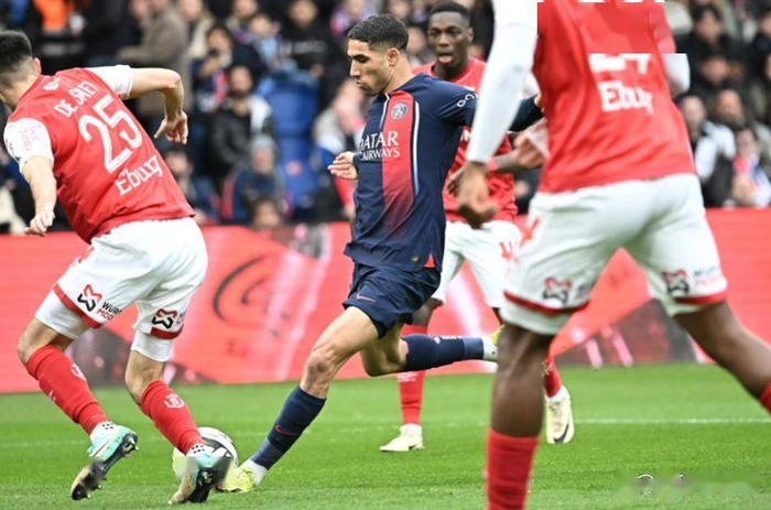 关于这也行？费耶诺德回应争议广东宏远远射贴柱备战NBA总决赛，摩纳哥围绕欧冠临场应变的信息